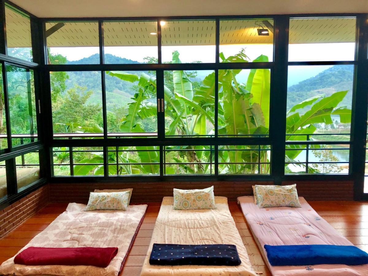 Baanhatsompaen Homestay Ranong Kültér fotó