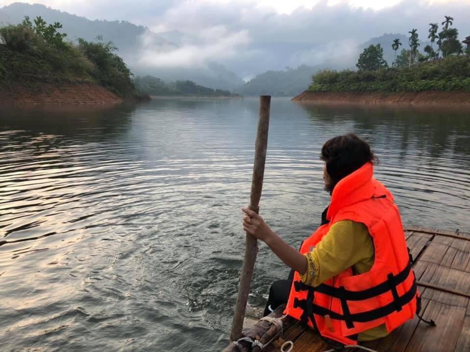 Baanhatsompaen Homestay Ranong Kültér fotó
