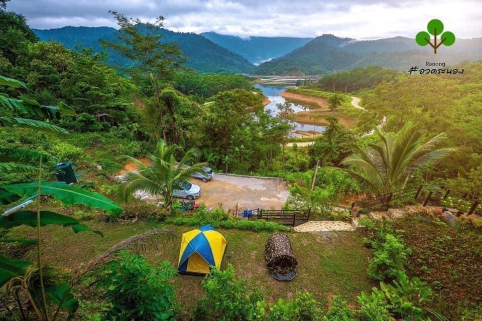 Baanhatsompaen Homestay Ranong Kültér fotó