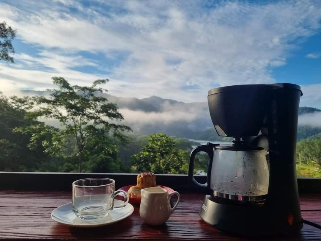 Baanhatsompaen Homestay Ranong Kültér fotó
