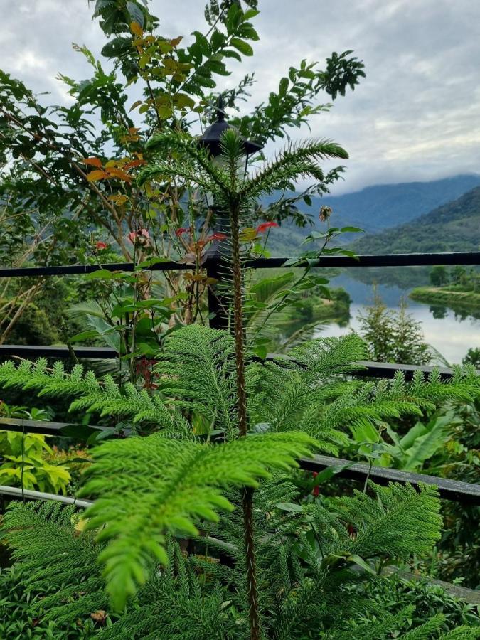 Baanhatsompaen Homestay Ranong Kültér fotó